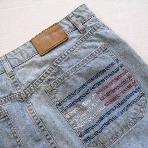 Tommy Hilfiger Denim Vintage Blue Jean Skirt Size 8 Logo Back Pocket Cargo Loop - Picture 1 of 11